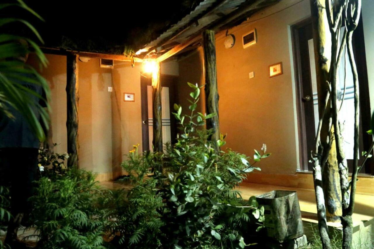 Solitary Nook Gosaba Luaran gambar