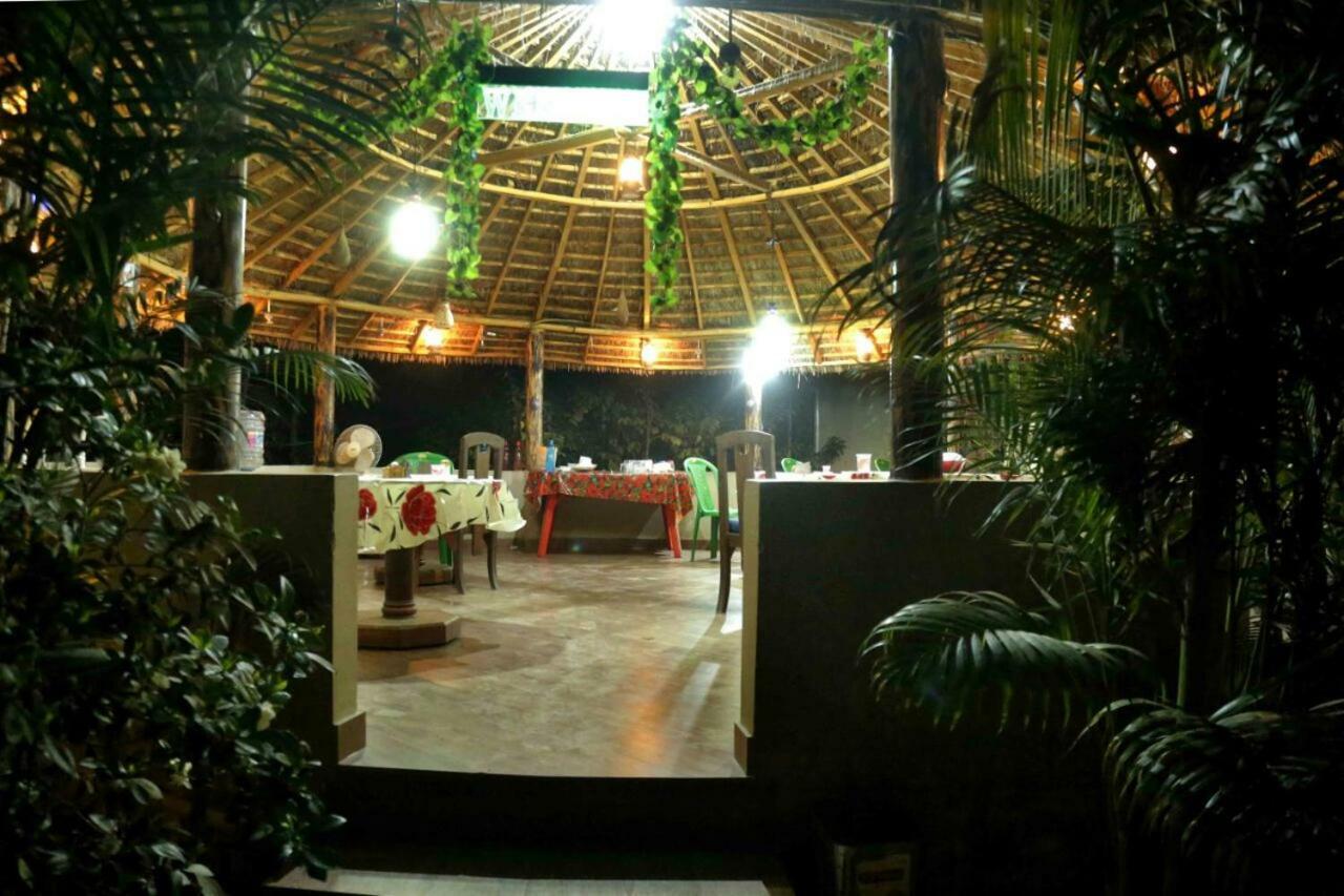 Solitary Nook Gosaba Luaran gambar